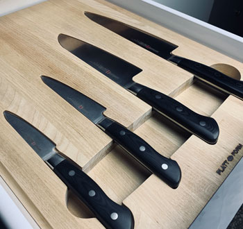 ORGANIZERS FOR KNIVES